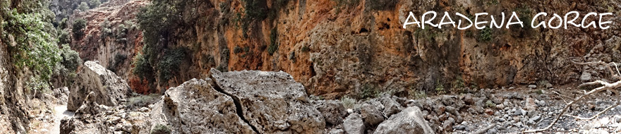 Panorama dna wąwozu Aradeny