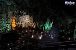 Widok na główną komnatę jaskini