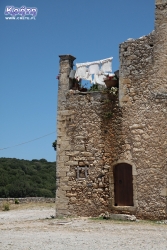 Klasztor - klasztorem, ale bieliznę trzeba uprać