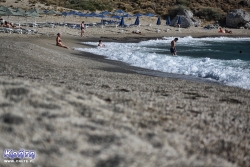 Zejście do wody jest strome